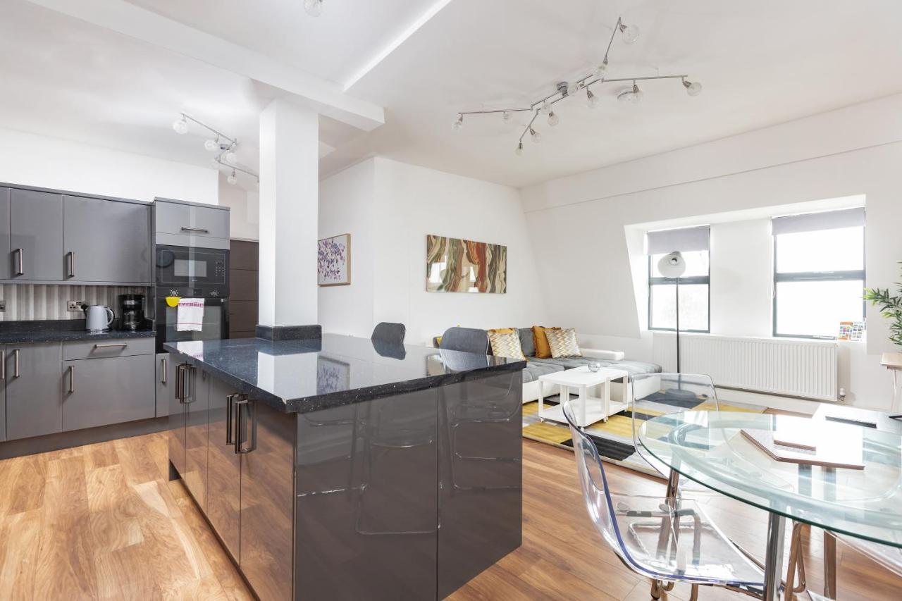 Ferienwohnung Manhattan Heights Maidstone Exterior foto