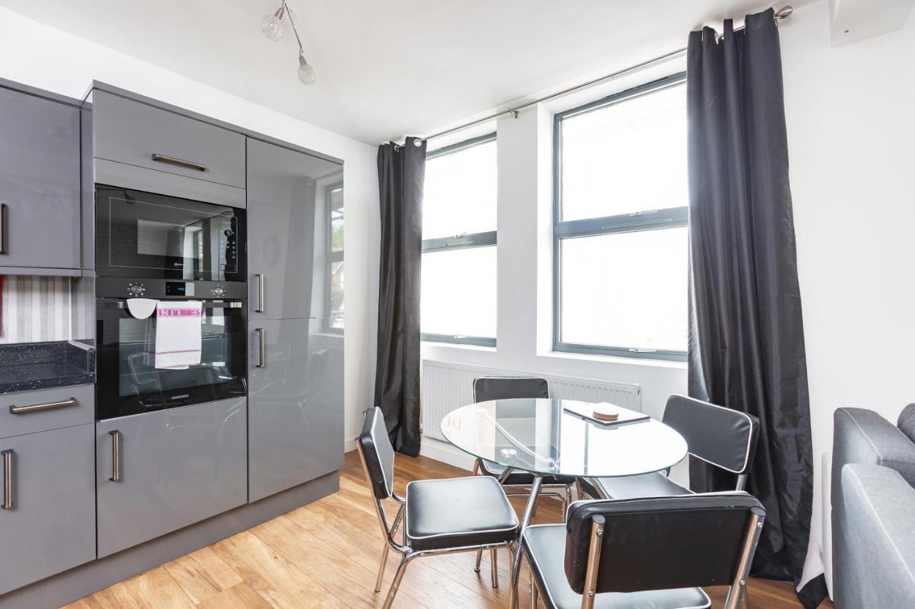 Ferienwohnung Manhattan Heights Maidstone Exterior foto