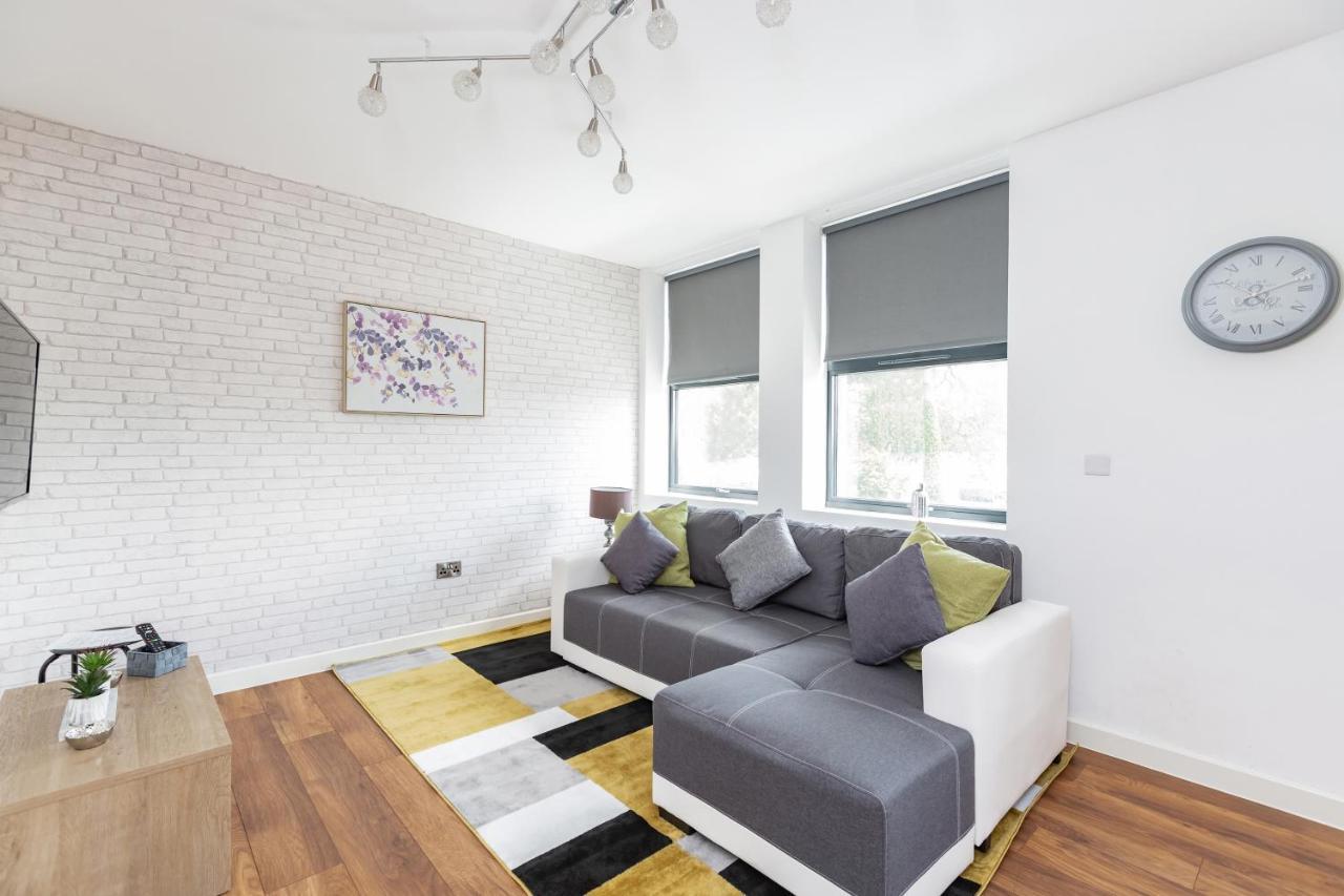 Ferienwohnung Manhattan Heights Maidstone Exterior foto