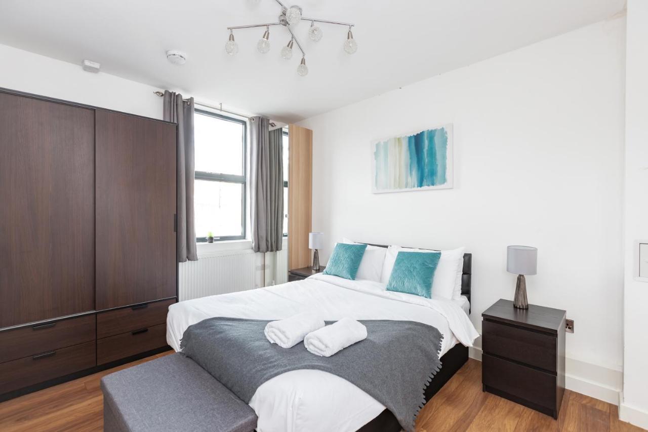 Ferienwohnung Manhattan Heights Maidstone Exterior foto